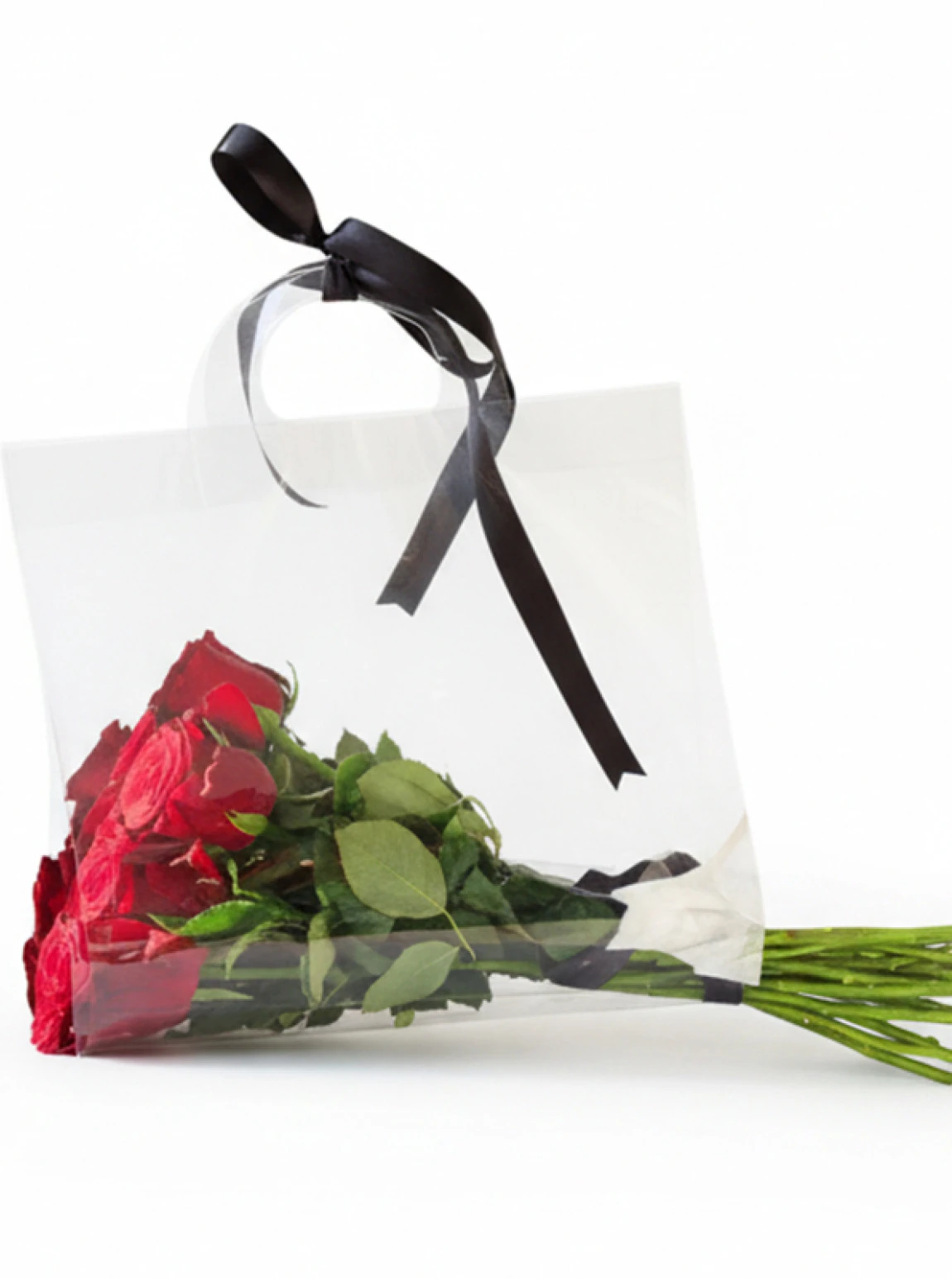 Özel Şeffaf Çantasında 11 Kırmızı Gül – Zarif Ve Modern Çiçek Tasarımı